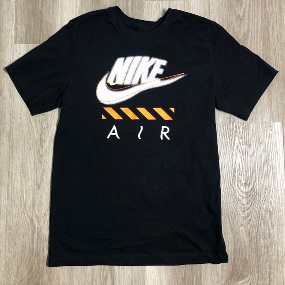 Nike T-shirt - Picture 1 of 2